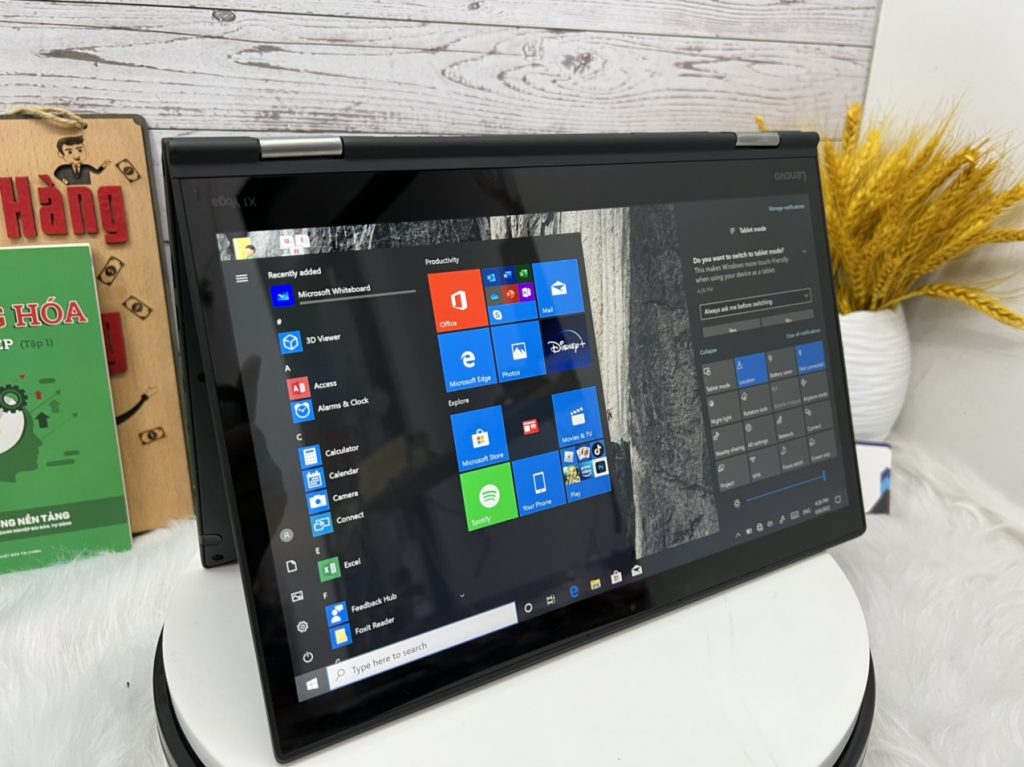 Lenovo ThinkPad X1 Yoga Gen 2 1 Lenovo ThinkPad X1 Yoga Gen 2 1