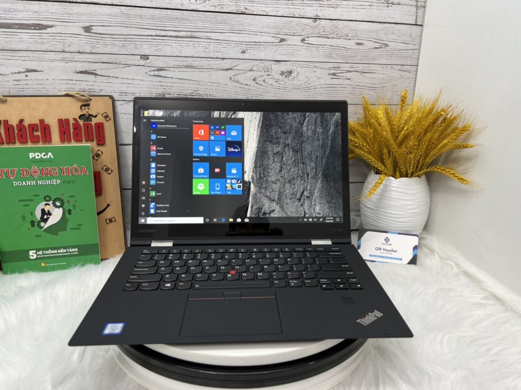 Lenovo ThinkPad X1 Yoga Gen 2 15 Lenovo ThinkPad X1 Yoga Gen 2 15